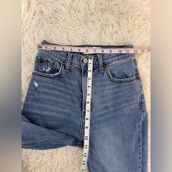 Abercrombie & Fitch 90’s Slim Straight ultra high rise distressed 25/0S blue - Picture 2 of 7